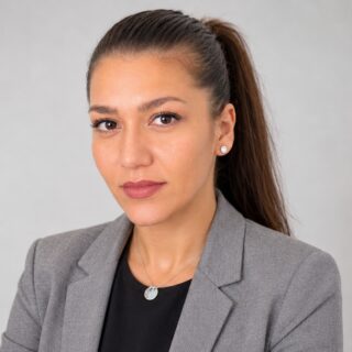 Havva Sari, virtuelle Assistenz für Buchhaltung & Finanzen, Office & Assistenz